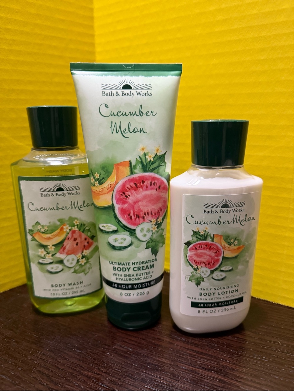 Bath & Body Works Cucumber Melon Trio - Green & Pink